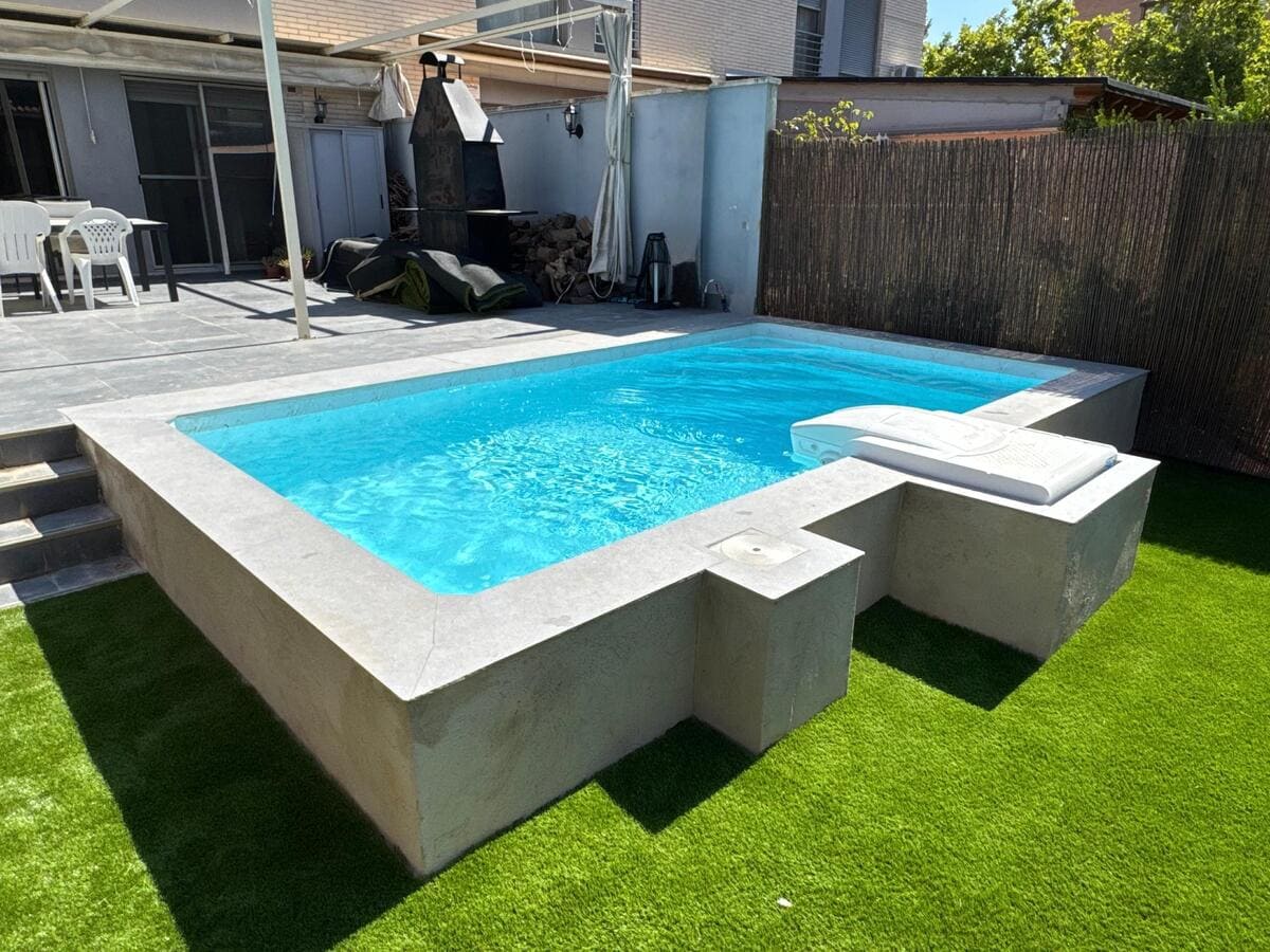 construcción piscina sobreelevada en zaragoza