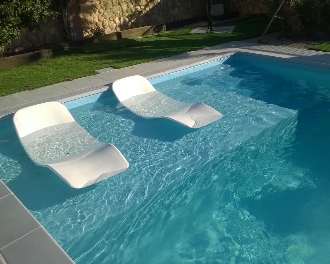 tiempo construccion piscinas desjoyaux