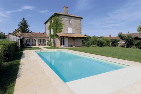 Piscina de exterior Desjoyaux